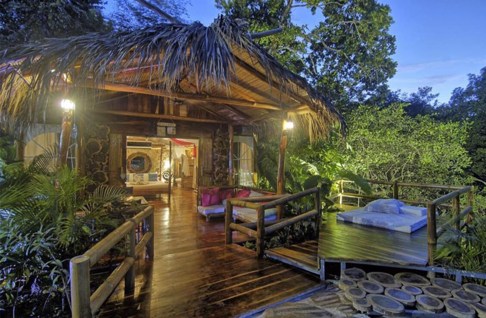 Ocho Artisan Bungalows (Adults Only) Tamarindo Exteriör bild