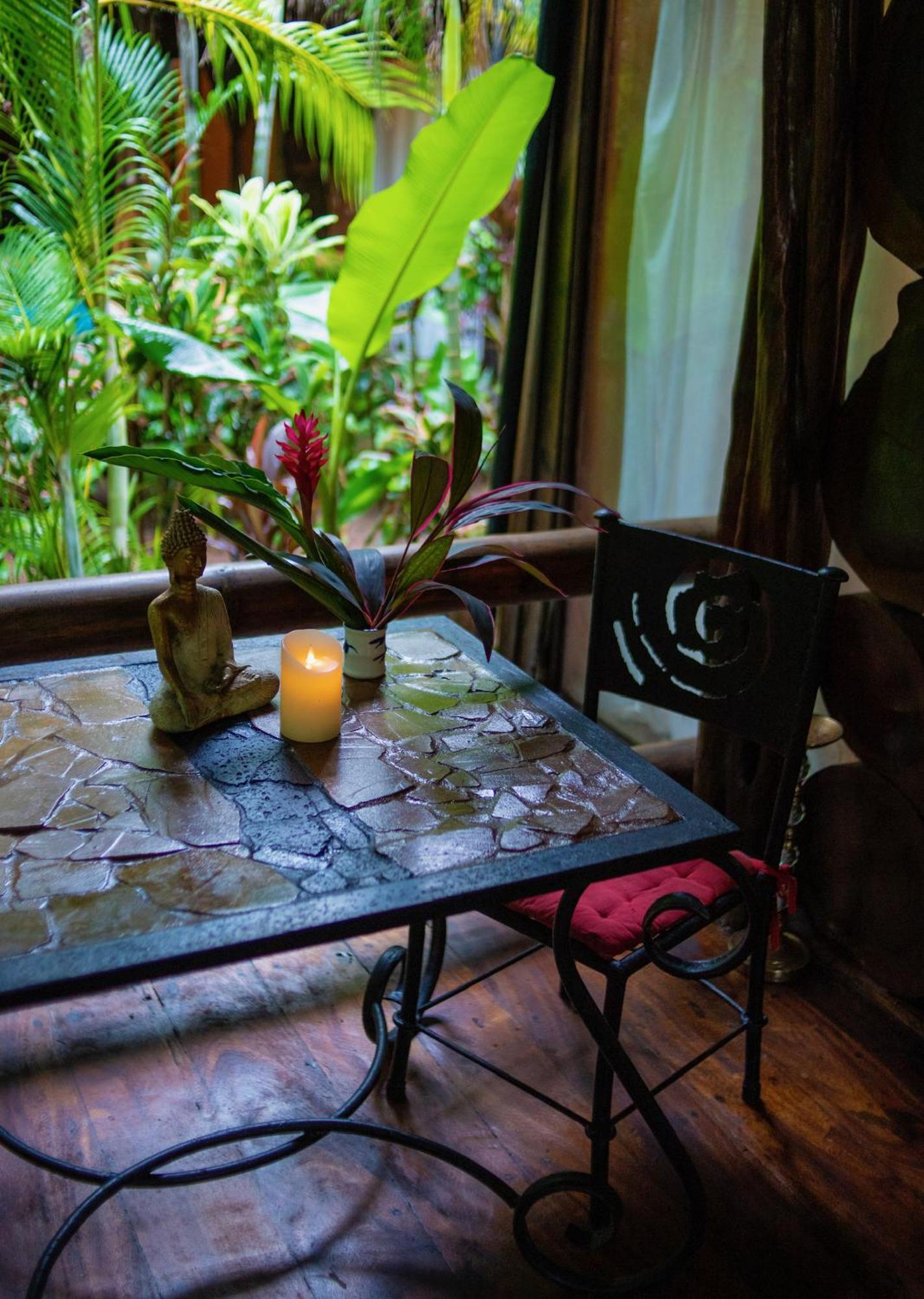 Ocho Artisan Bungalows (Adults Only) Tamarindo Exteriör bild